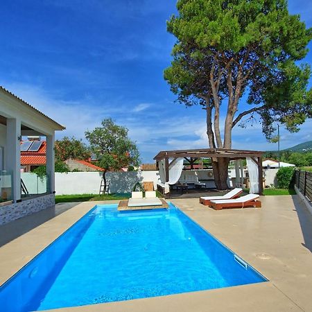 Beach Villa Christina By Posarellivillas Ахараві Екстер'єр фото